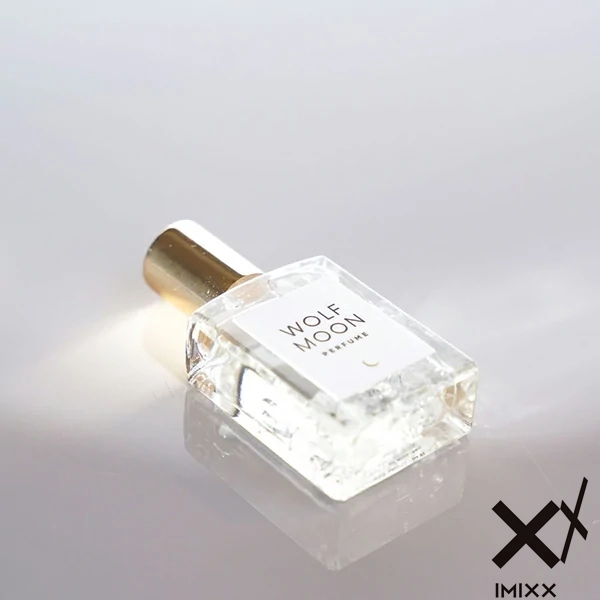 amber white perfume oil